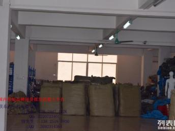 广州商务男装尾货批发 鞋帽箱包与日用百货的供应链枢纽